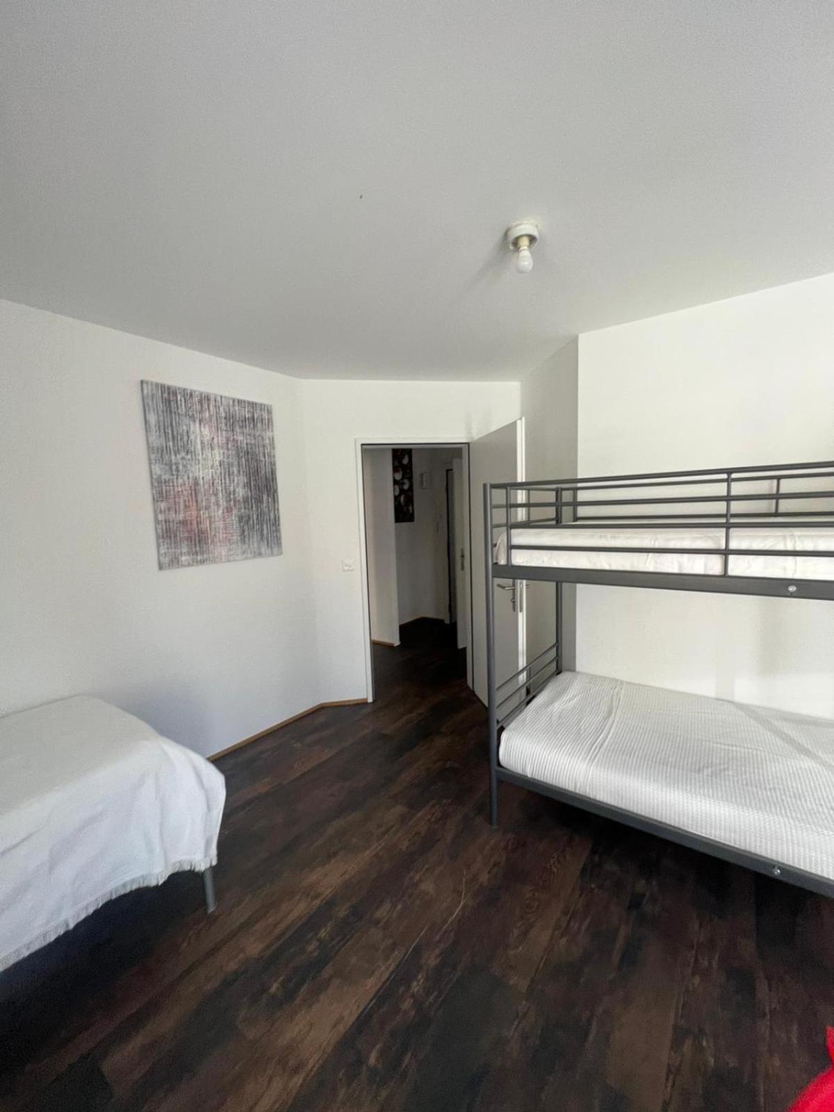 Basel-stadt Gundeldingen 404, *